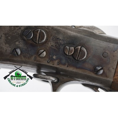 Zachovalý Rolling Block v perfektním stavu, vyroben v roce 1871, následně přerážován na 8x58RD.