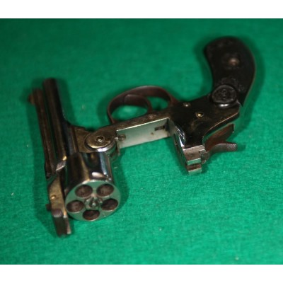 Revolver Iver Johnson v.č. 16753, kat B, má platnou tormentaci, velmi pěkný