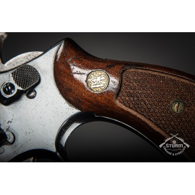 Revolver SW Military and Police v.č. 929684, ráže .38 S&W