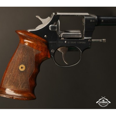 Revolver Grand v.č. 956603198 komise, sportovní úprava