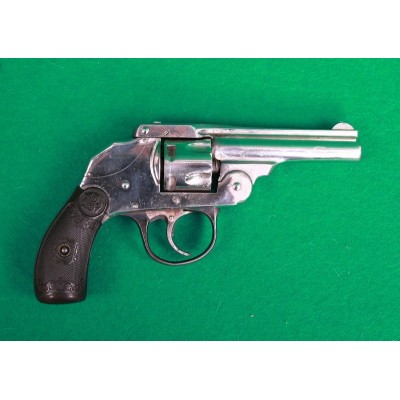 Revolver Iver Johnson ráže .32, v.č. B 31324, dobrý stav, pro sběratele