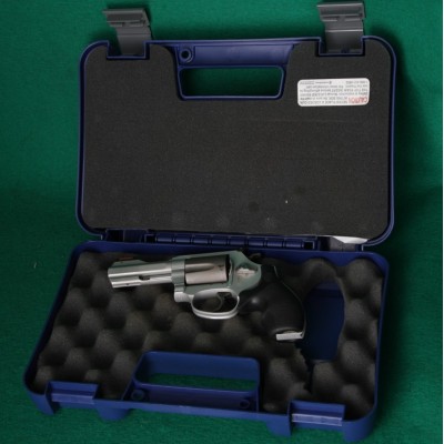 Revolver Smith Wesson Mod. 337 TI, dvoupalec, .38 Special