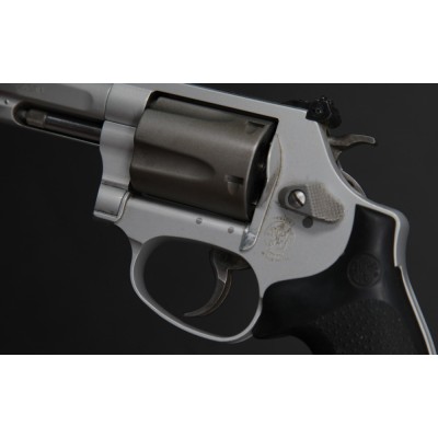 Revolver Smith Wesson Mod. 337 TI, dvoupalec, .38 Special