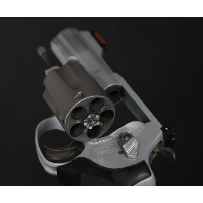 Revolver Smith Wesson Mod. 337 TI, dvoupalec, .38 Special