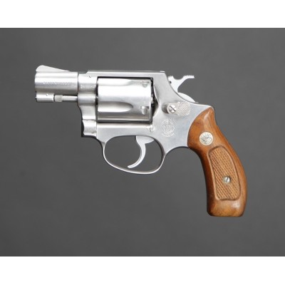 Revolver Smith Wesson M.60, ráže .38 Spec, komise