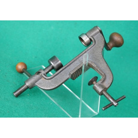 Zakružovačka na brokové náboje ráže 16