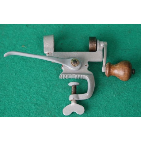 Zakružovačka ráže 16, broková