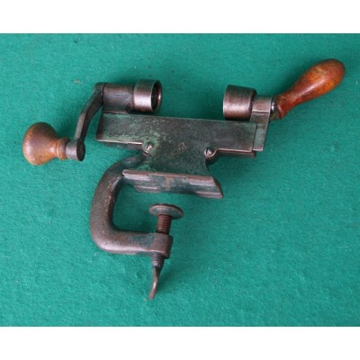 Zakružovačka brokových nábojů ráže 12