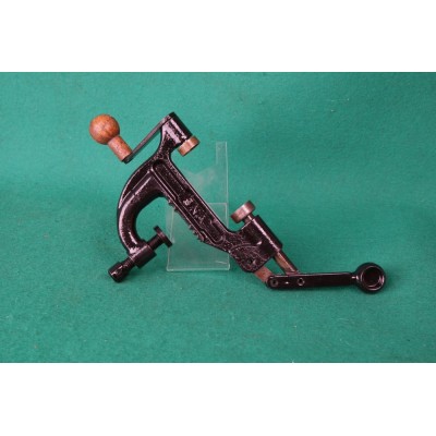 Zakružovačka  S.N.A. na brokové náboje ráže 16