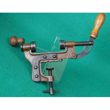 Zakružovačka na brokové náboje ráže 16