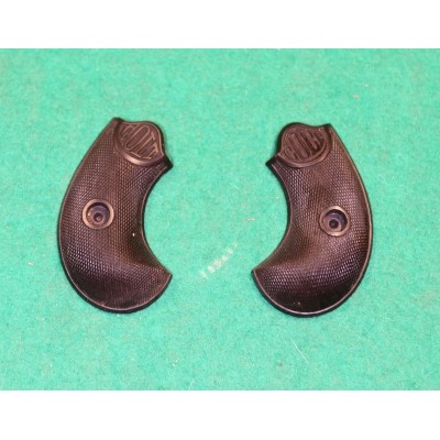 Střenky na Colt New Line