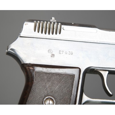 Pistole CZ VZ 38, tzv. louskáček, komise