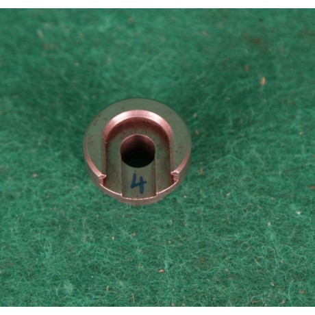 Shell holder RCBS č. 4