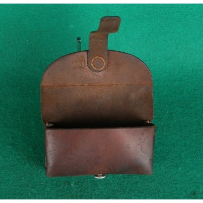 Brašnička na příslušenství k revolveru M.1882 Swiss