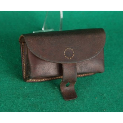 Brašnička na příslušenství k revolveru M.1882 Swiss