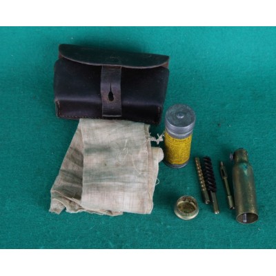 Brašnička s příslušenstvím pro revolver M.1882 Swiss