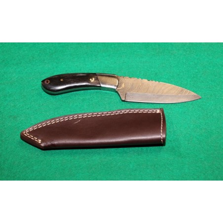 Nůž damaškový s koženým pouzdrem¨na opasek