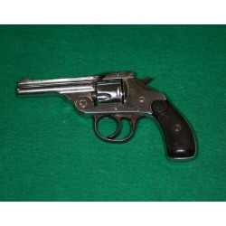 Revolver Iver Johnson v.č. 16753, kat B, má platnou tormentaci, velmi pěkný